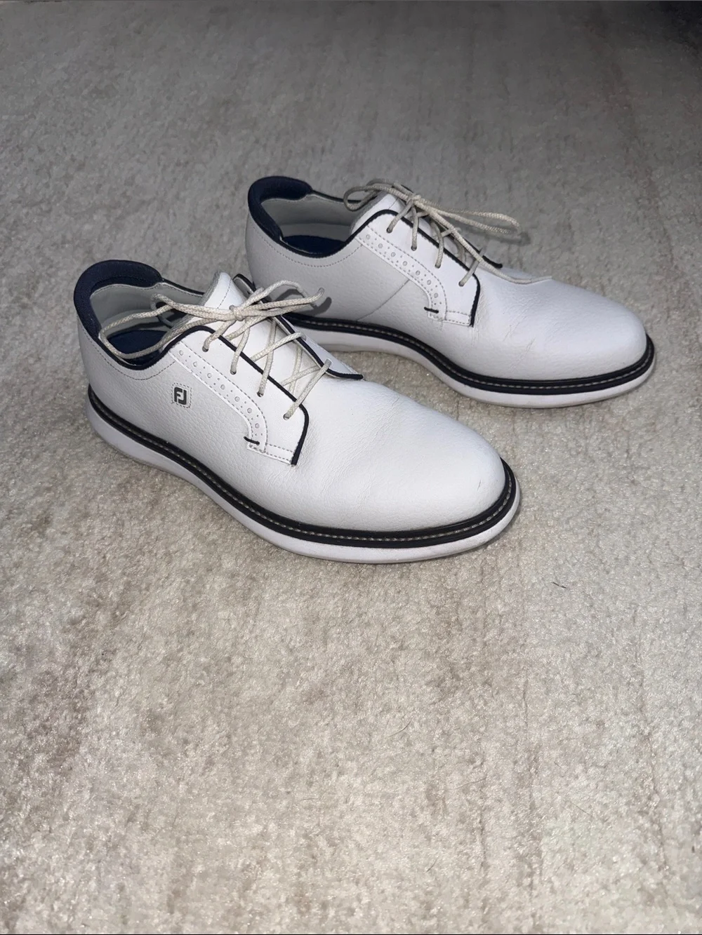 FootJoy Men’s White Leather Derby Golf Shoes with Navy Trim
